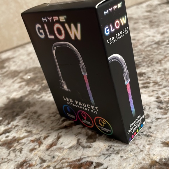 HYPE Glow LED Color Changing Faucet Attachment Kit NIB NWT - Picture 4 of 4